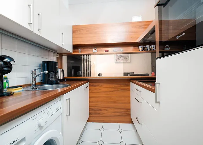 An Der Waldkapelle, App 337